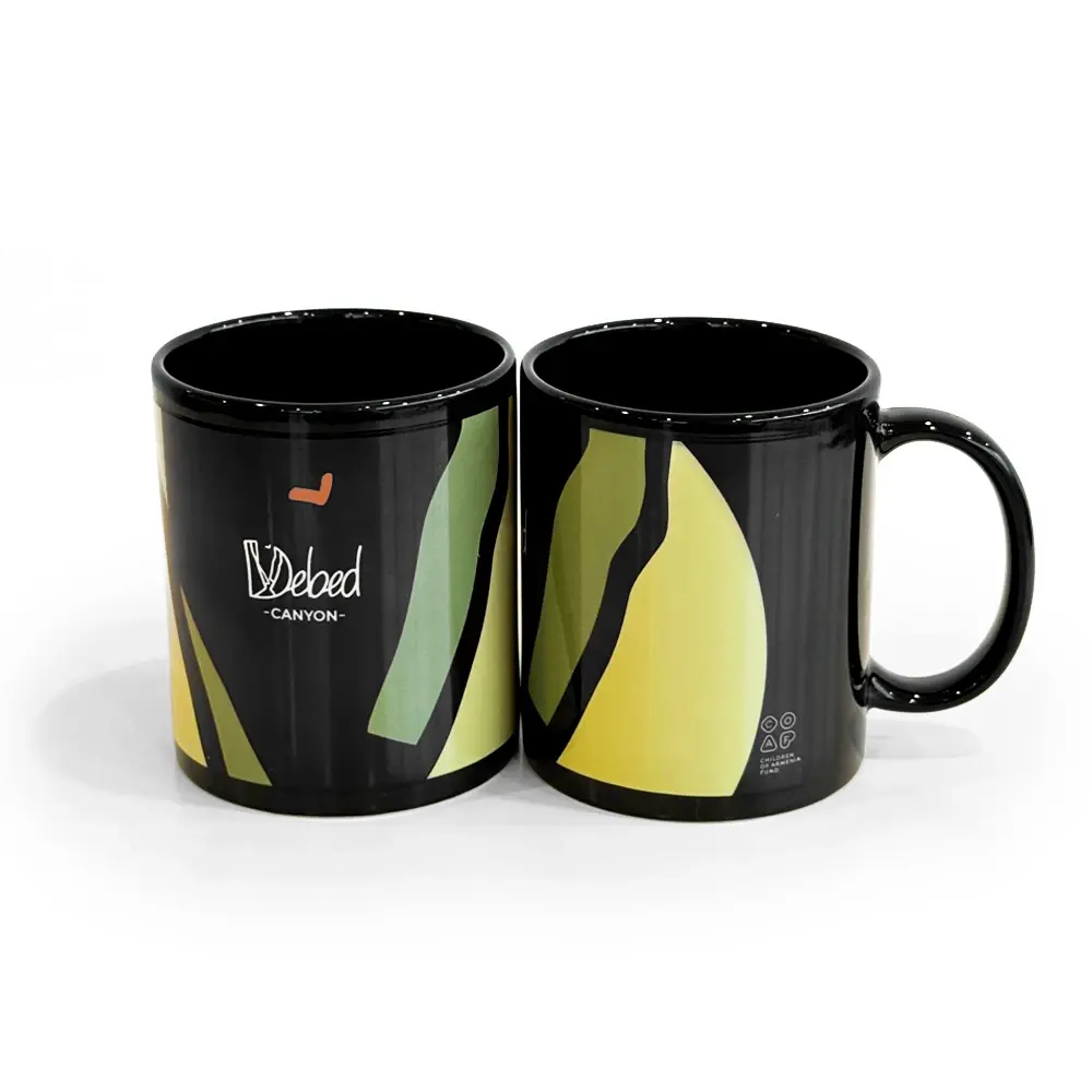 Debed Canyon mug - black